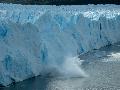 Der Perito Moreno Gletscher beim Kalben